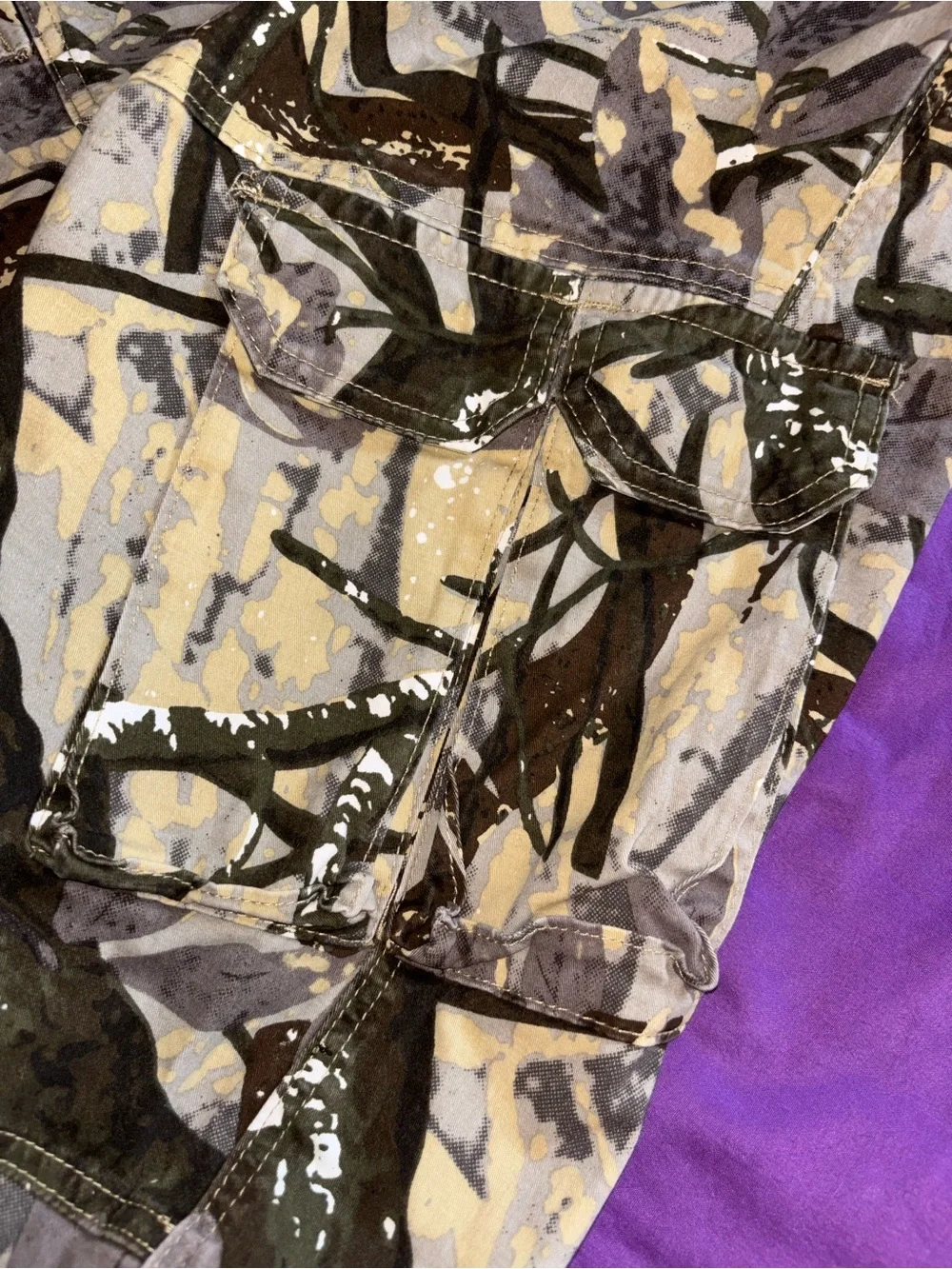 Smoke Rise Cargo Pants in Camo Print